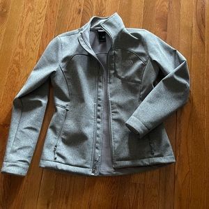 Women’s North Face size Small
